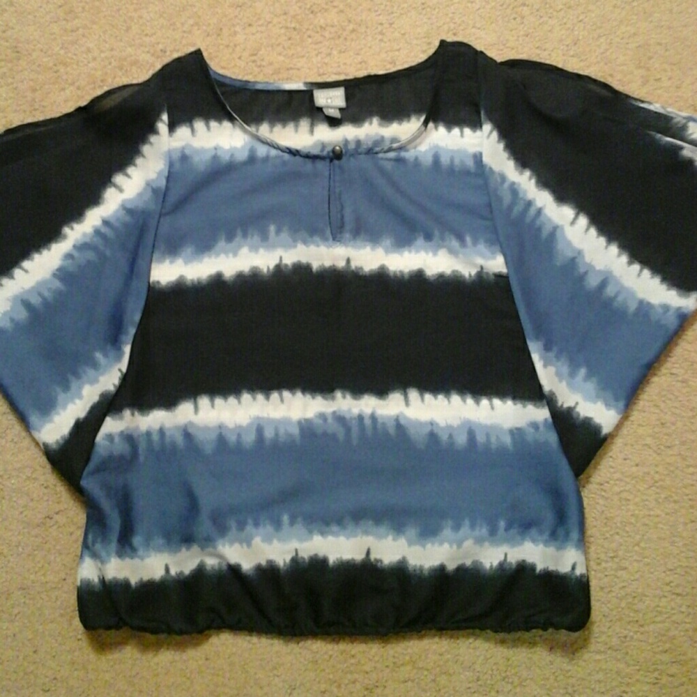 CONVERSE tie dye shirt